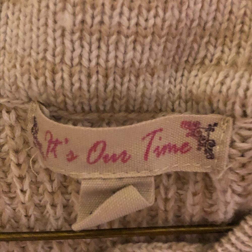 Sweater - Picture 2 of 2